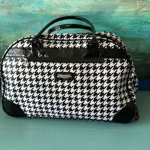 Kathy Ireland Soft Cabin Bag, Weekender with Pull out handle